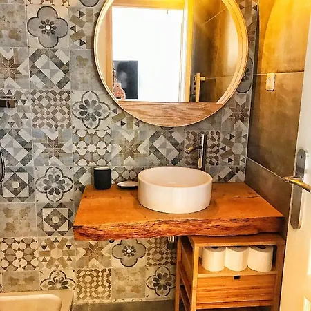 La Camille Apartment